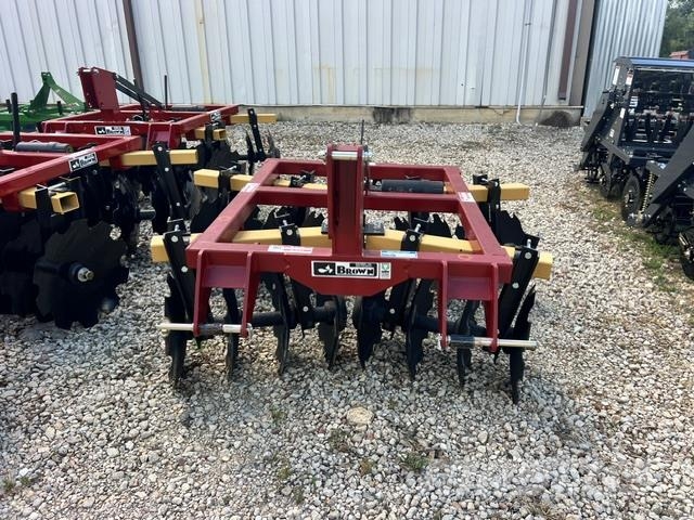 Brown BHD-600 Harrows