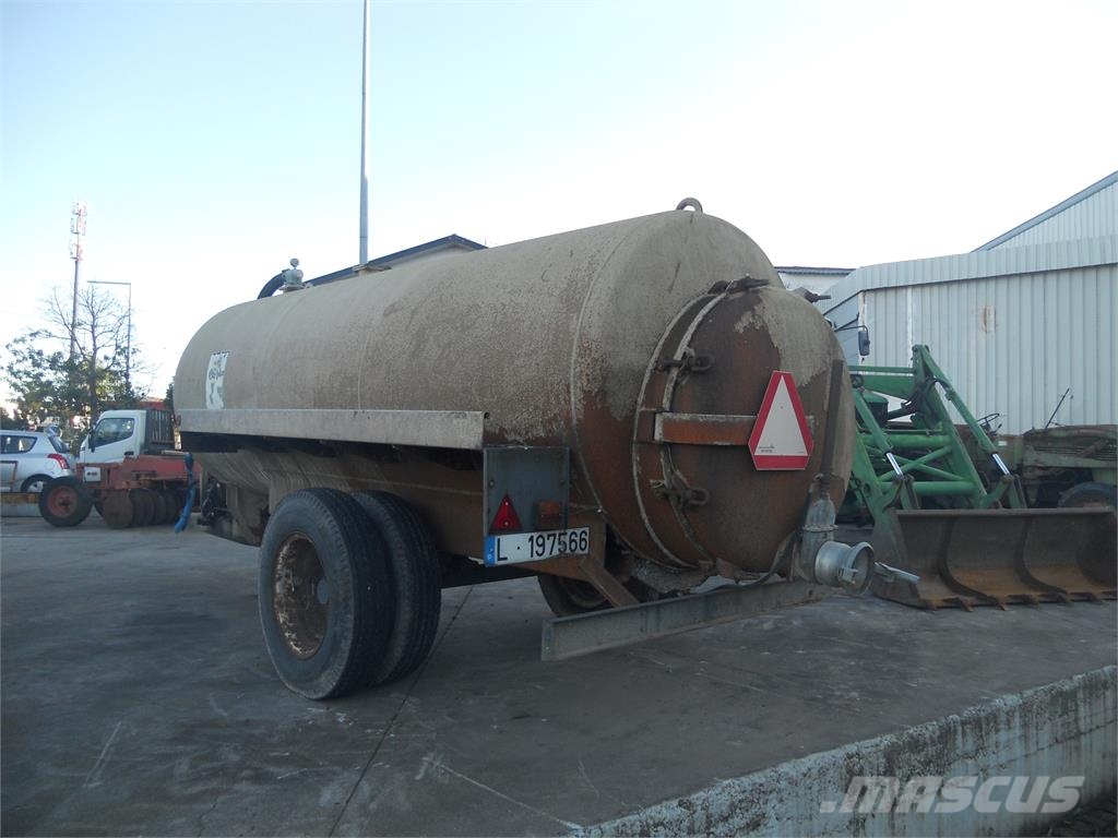 C8000D Mestverspreider