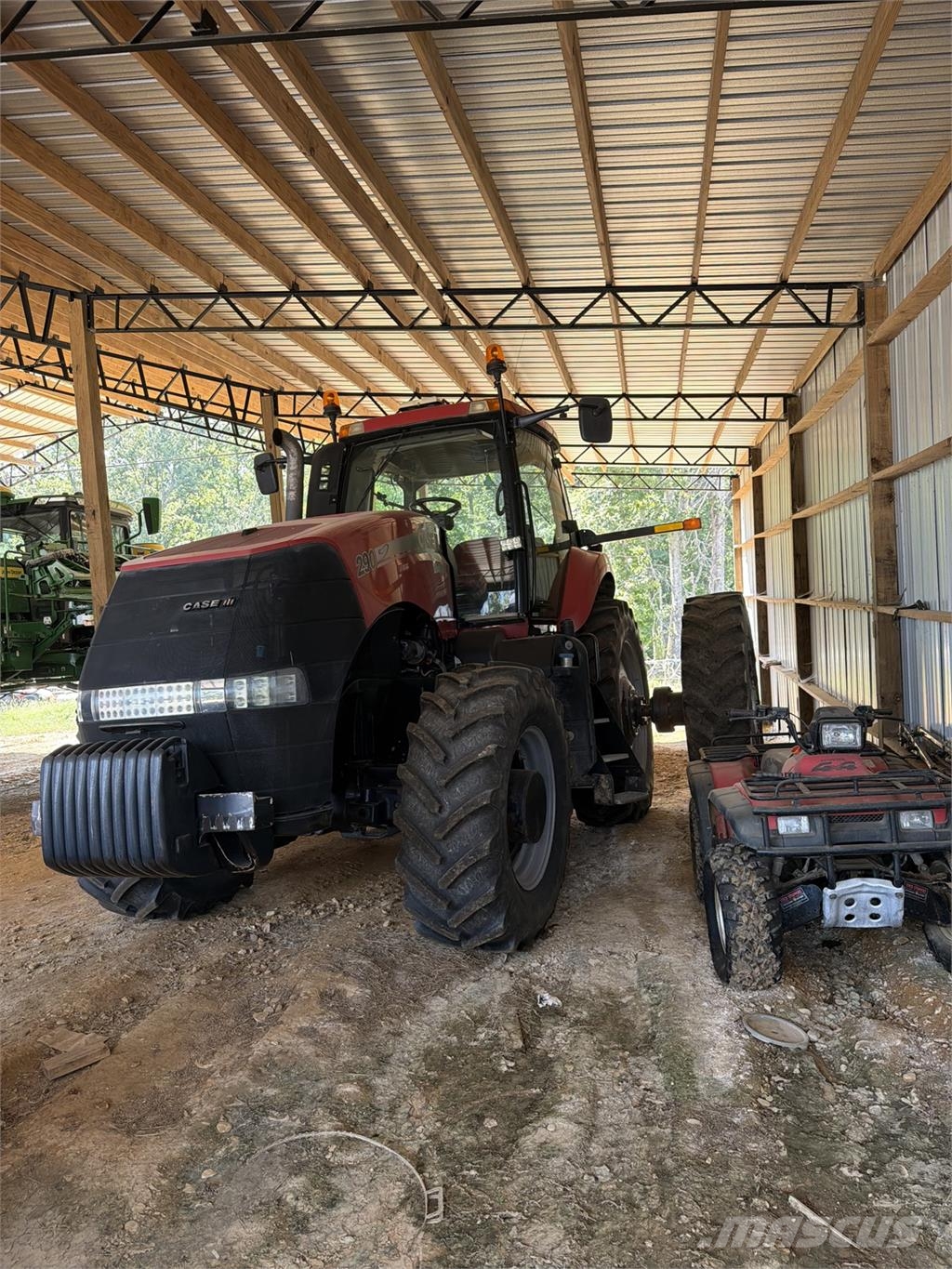Case IH Magnum 290 Traktori