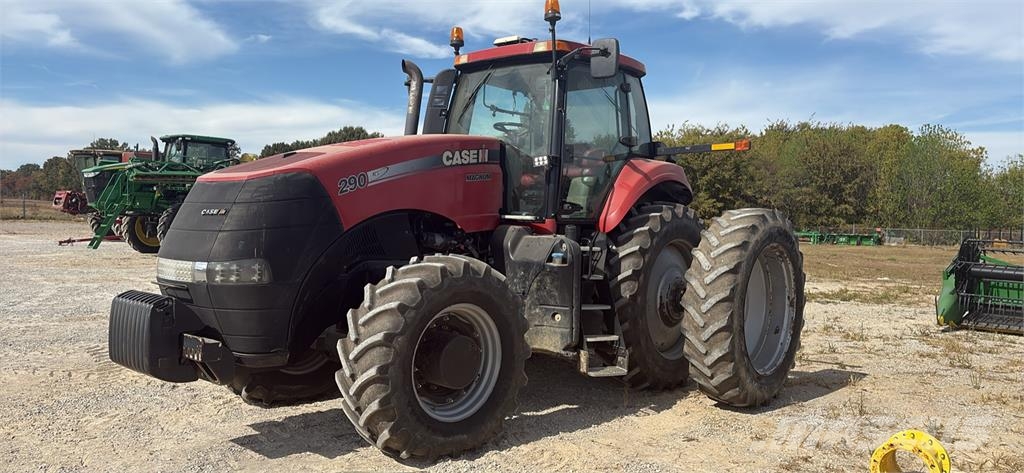 Case IH Magnum 290 Traktori