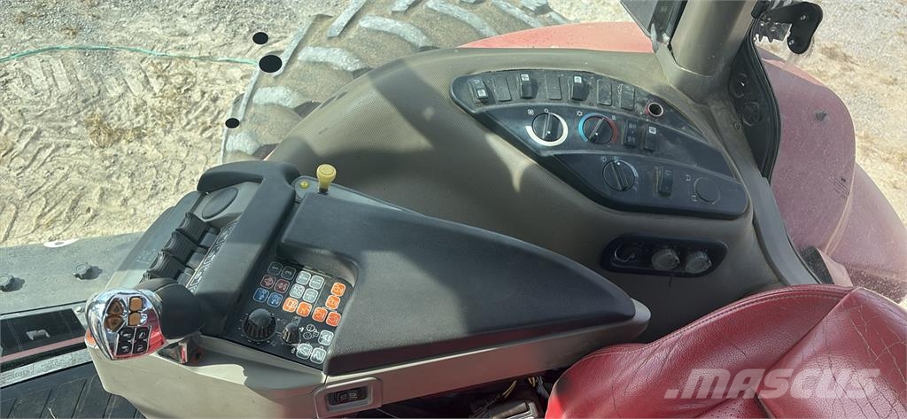 Case IH Magnum 290 Traktori