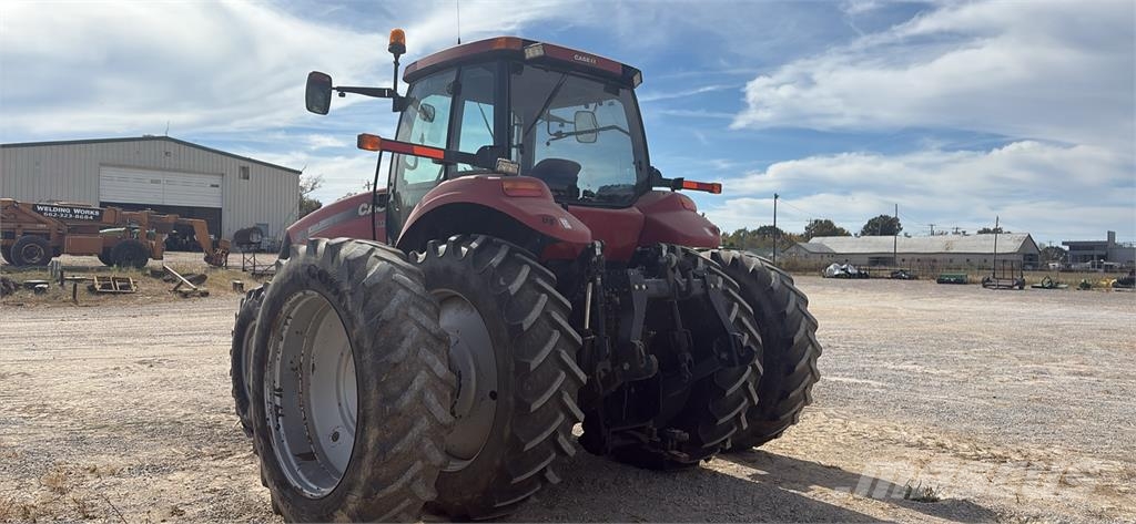 Case IH Magnum 290 Traktori