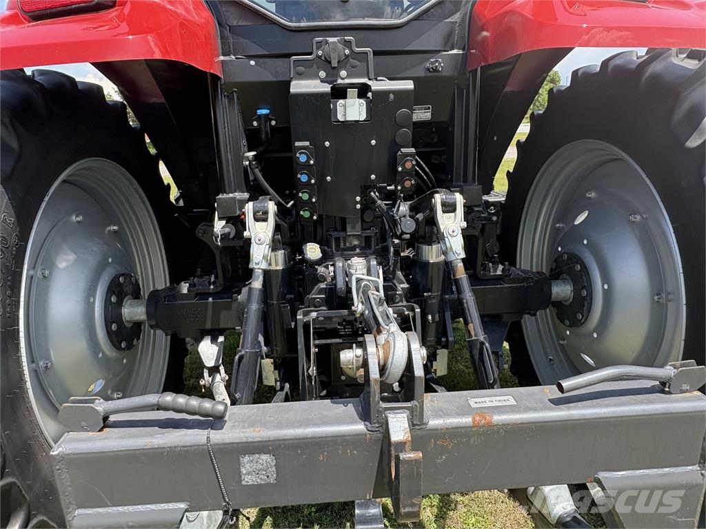Case IH Maxxum 125 T4B 소형 트랙터