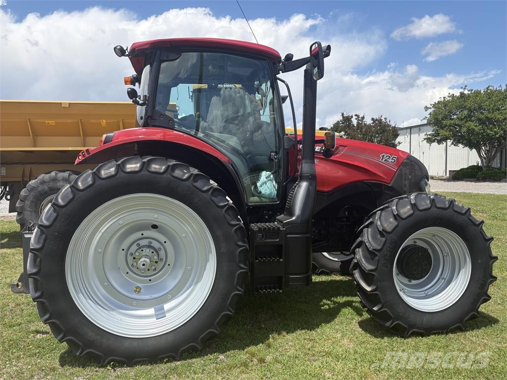 Case IH Maxxum 125 T4B 소형 트랙터
