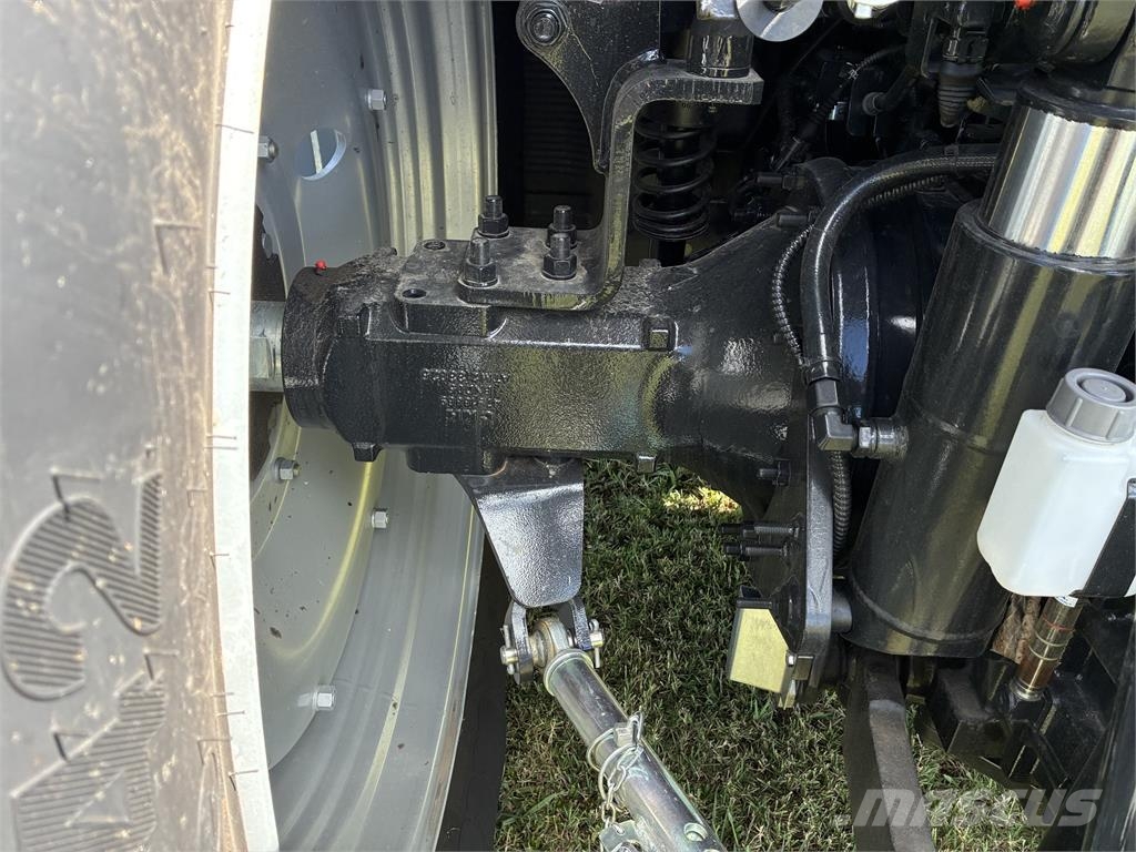 Case IH Maxxum 125 T4B Traktorji