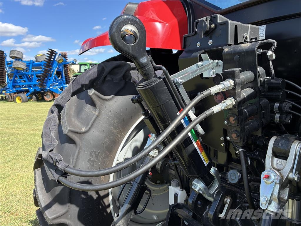 Case IH Maxxum 125 T4B Traktorji
