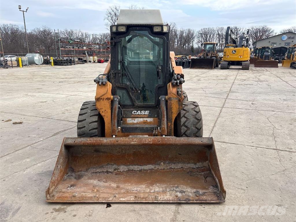 CASE SV280B Chargeuse compacte