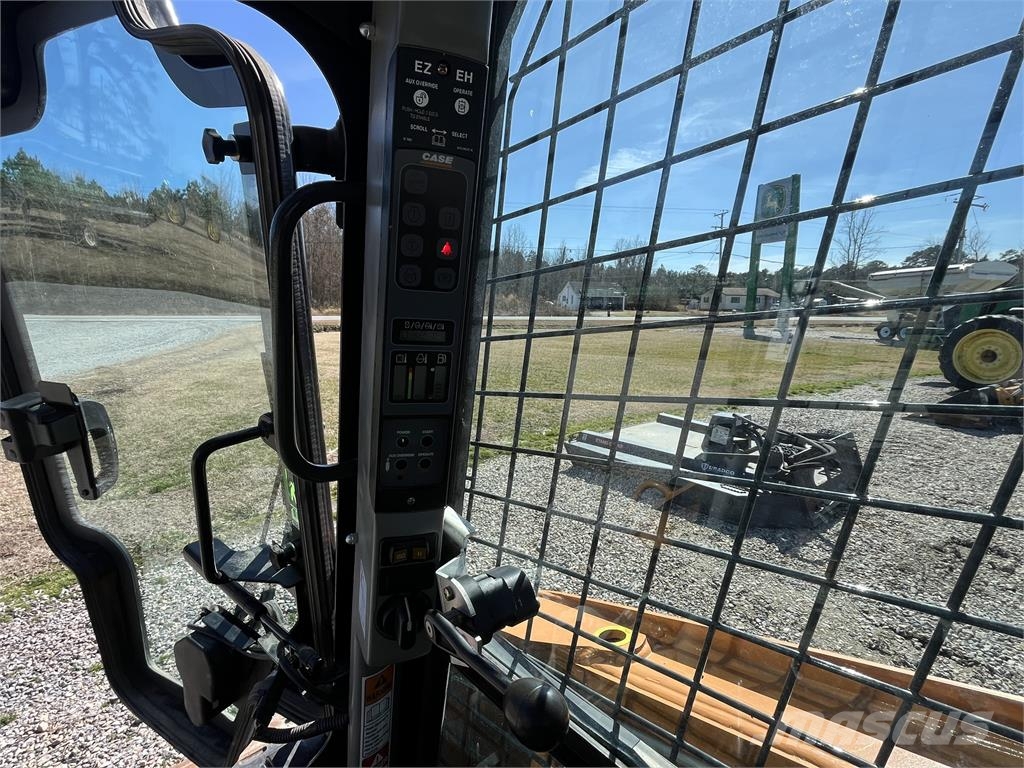 CASE TR310 Minilader