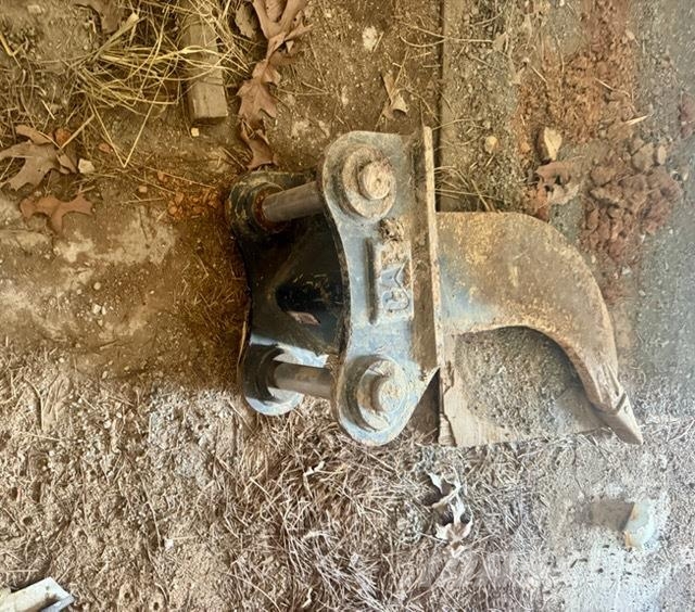 CAT 308 CR Mini bagri <7t
