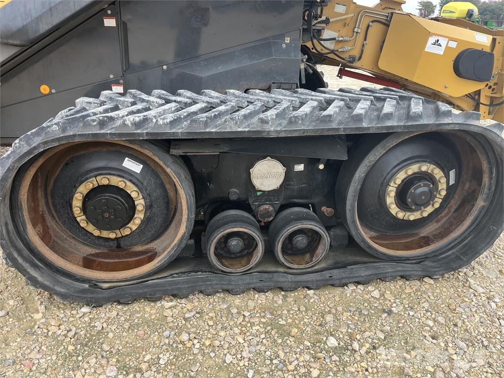 CAT 585R 聯合收穫機