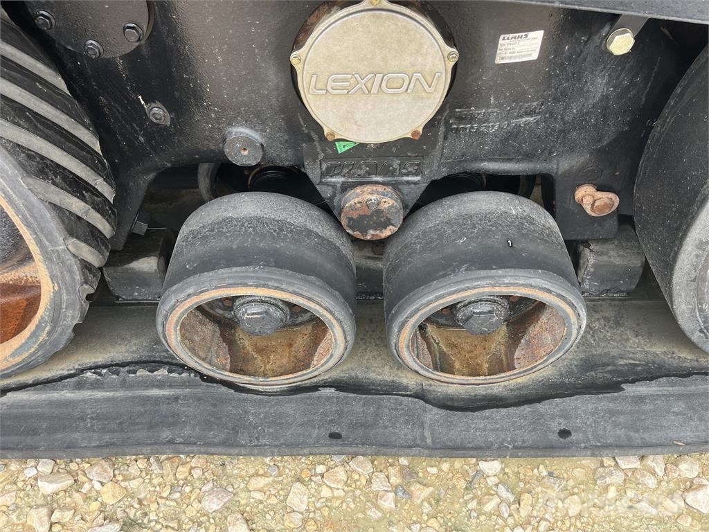 CAT 585R 聯合收穫機