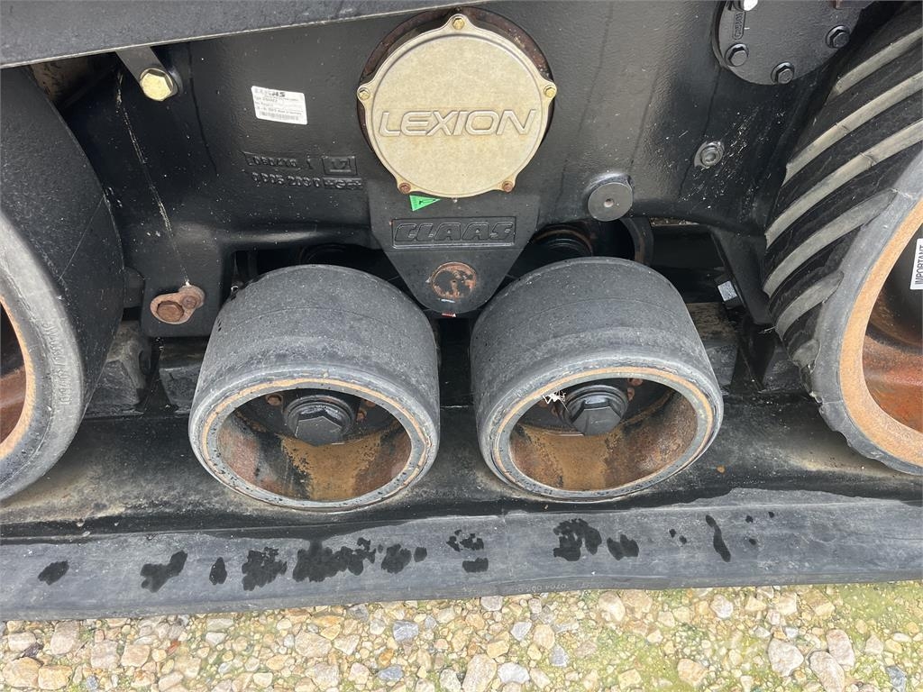 CAT 585R 聯合收穫機