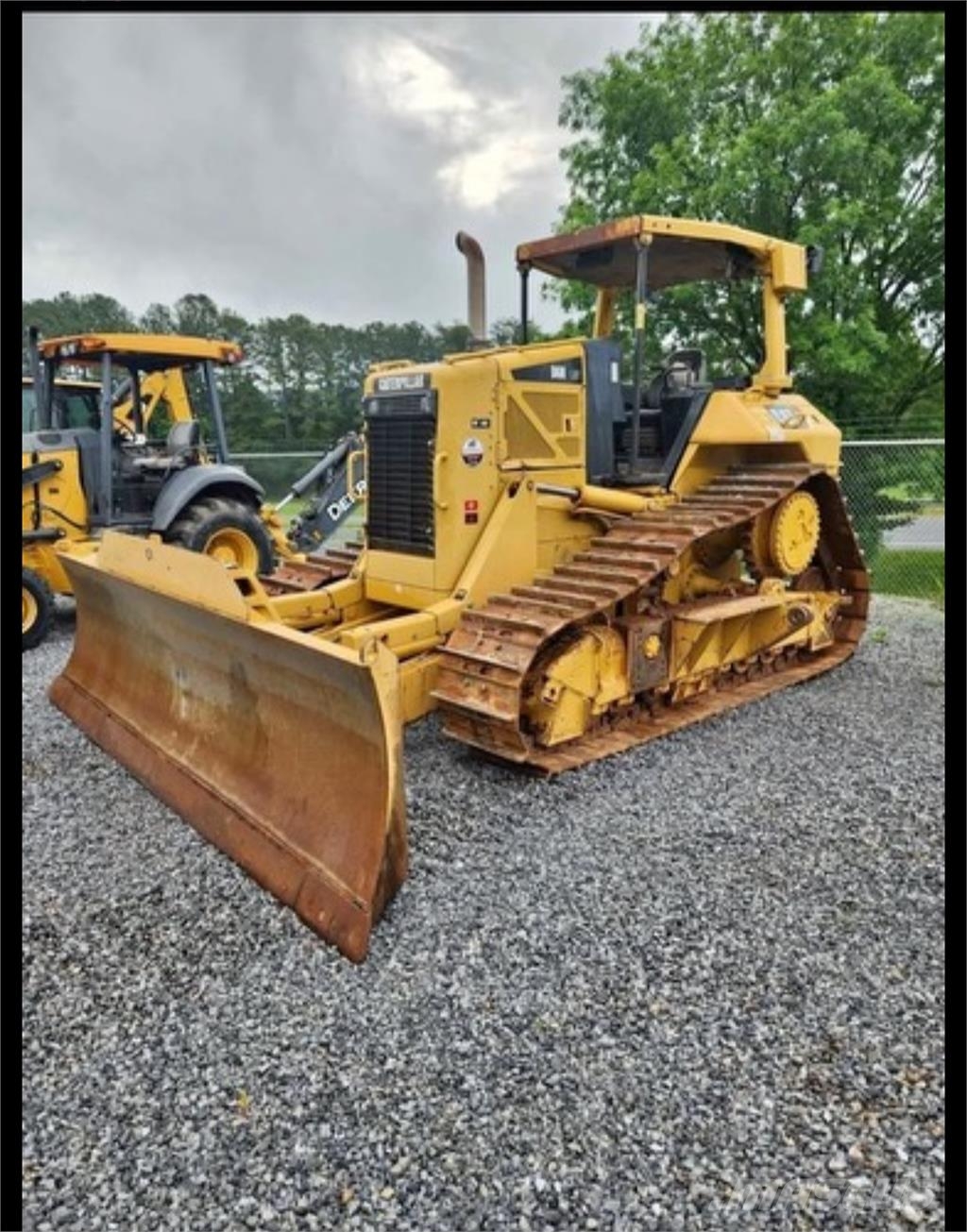 CAT D6N Kāpurķēžu buldozeri