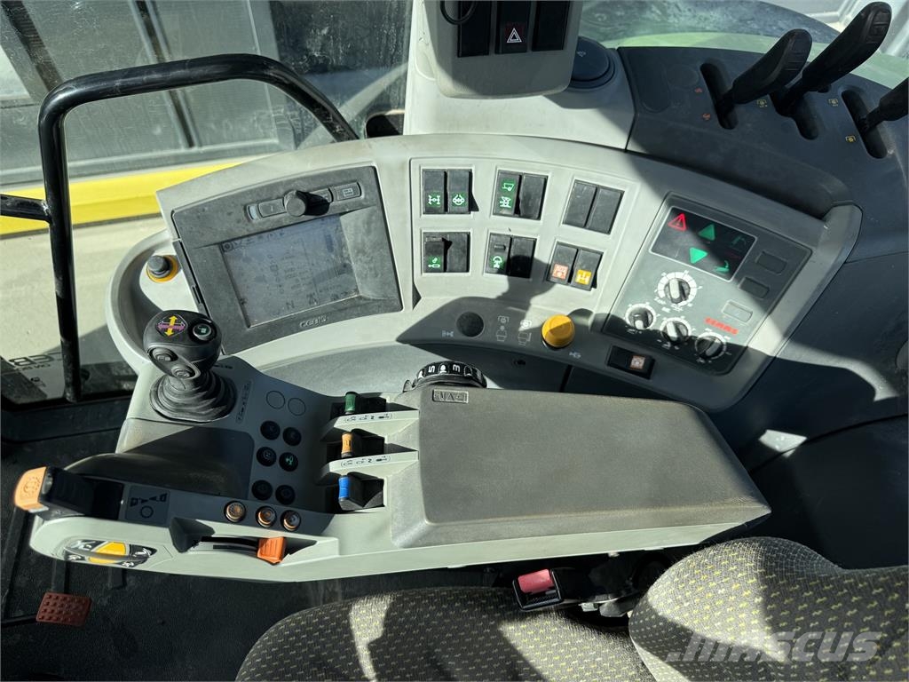 CLAAS ARES 630 Traktoren