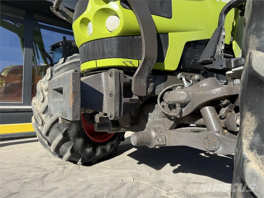 CLAAS ARES 630 Traktoren