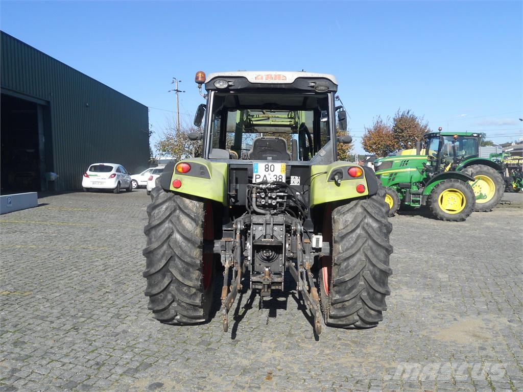 CLAAS AXOS 340 Traktori