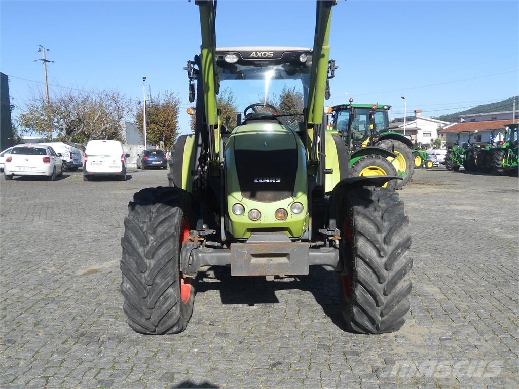 CLAAS AXOS 340 Traktori