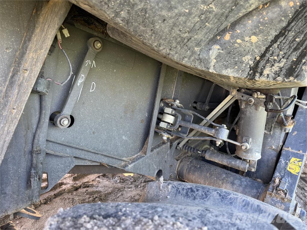 CLAAS LEXION 620 Sklízecí mlátičky