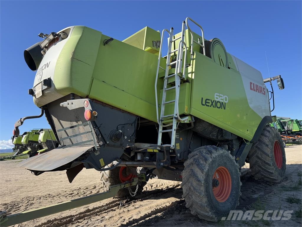 CLAAS LEXION 620 Sklízecí mlátičky