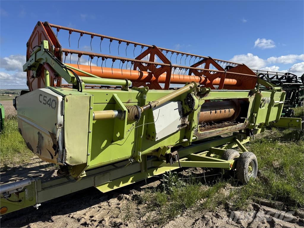 CLAAS LEXION 620 Sklízecí mlátičky