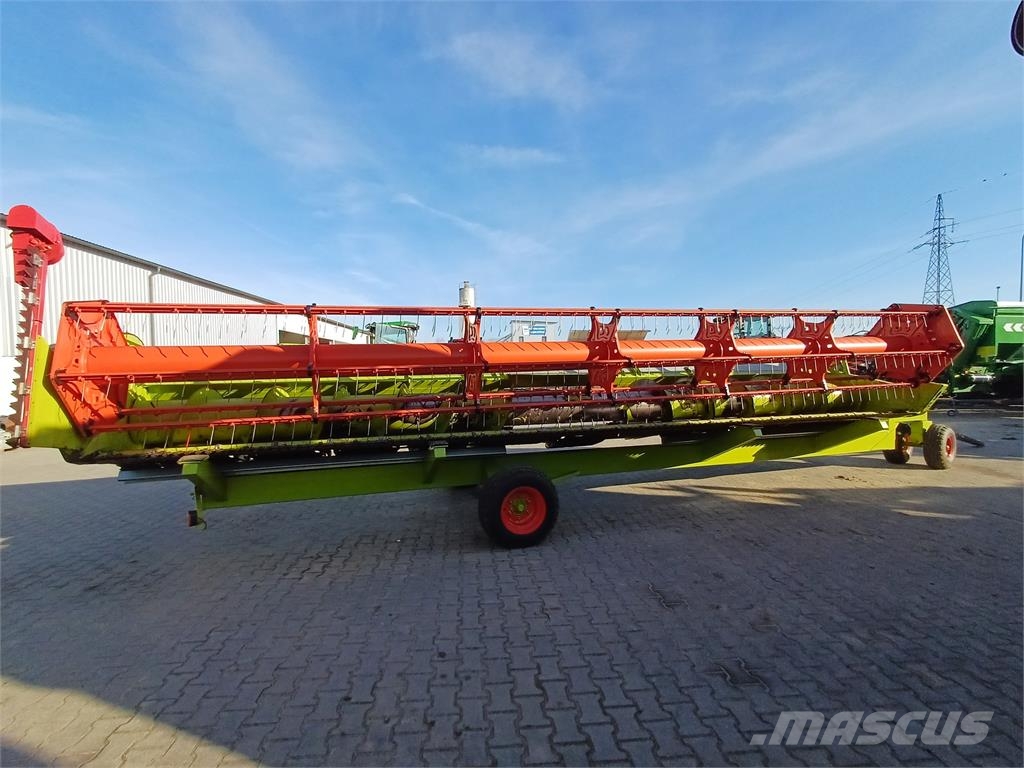 CLAAS Lexion 670 TT Mietitrebbiatrici