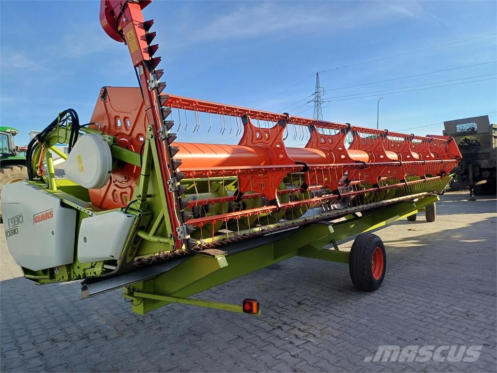 CLAAS Lexion 670 TT Mietitrebbiatrici
