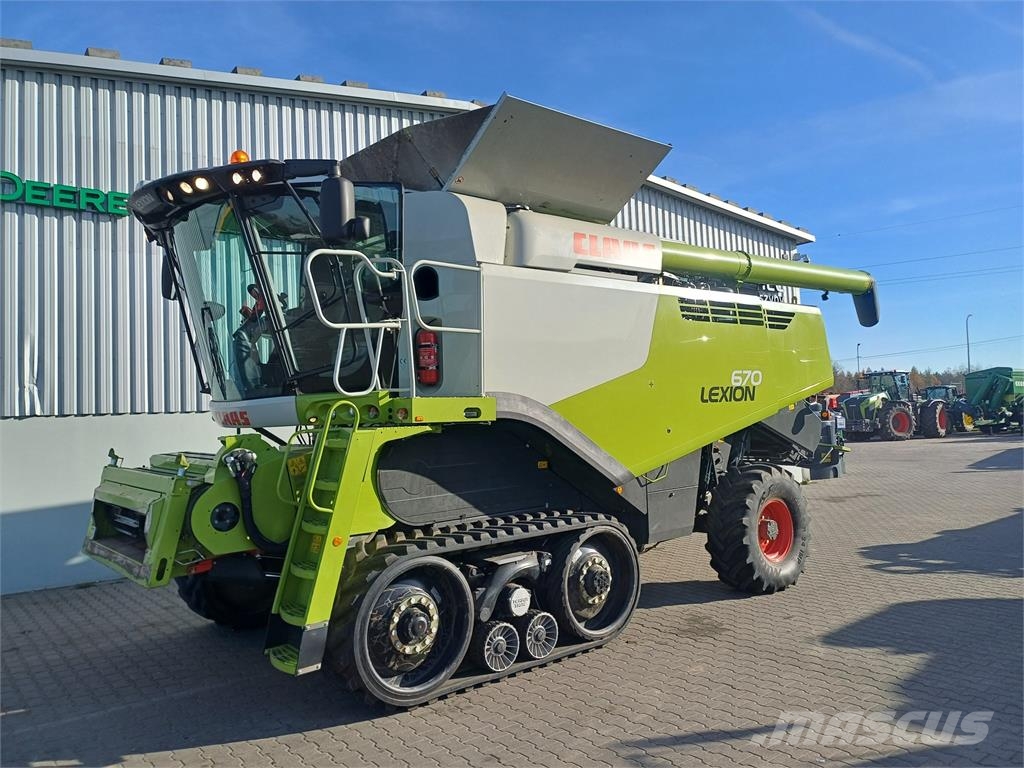 CLAAS Lexion 670 TT Mietitrebbiatrici