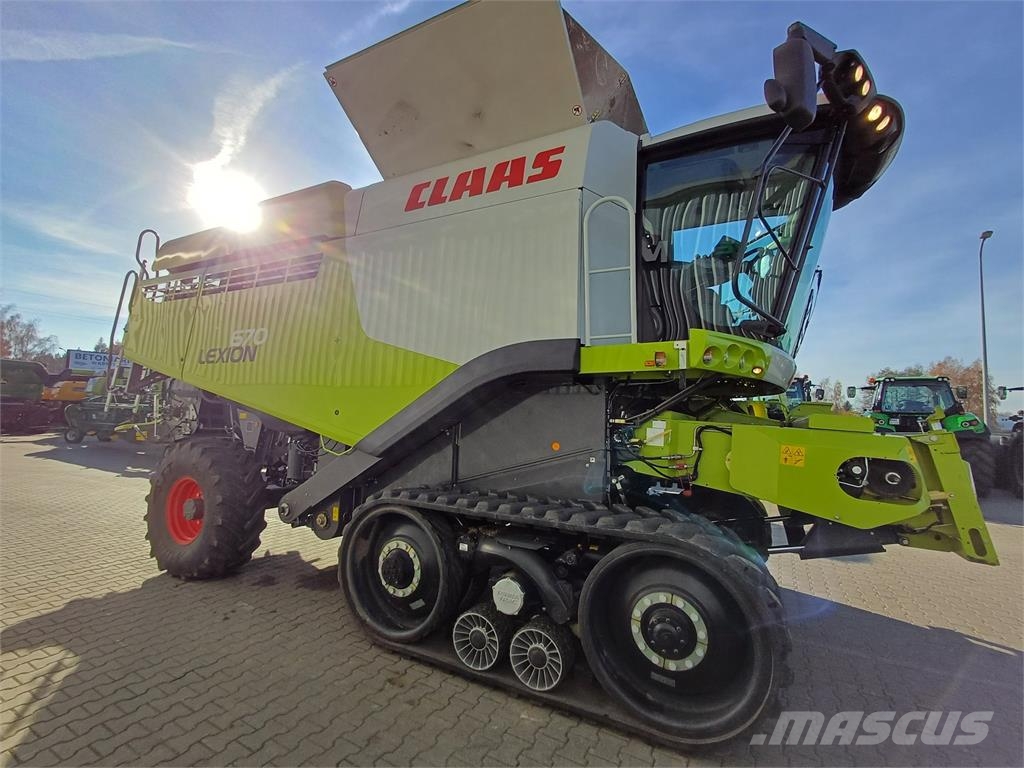 CLAAS Lexion 670 TT Mietitrebbiatrici