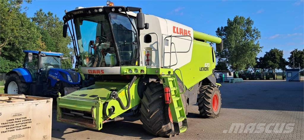 CLAAS Lexion 670 Θεριζοαλωνιστικές μηχανές