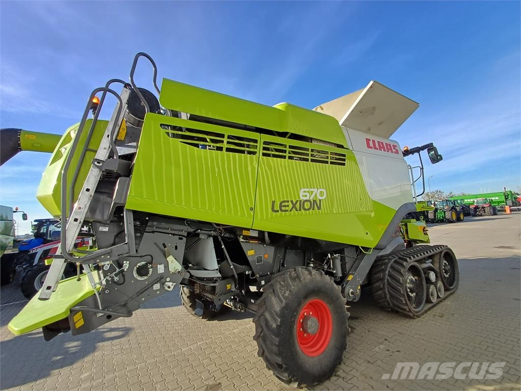 CLAAS Lexion 670 TT Mietitrebbiatrici