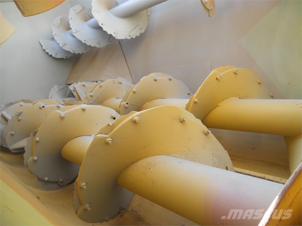 Comag 6M3 Voermachines
