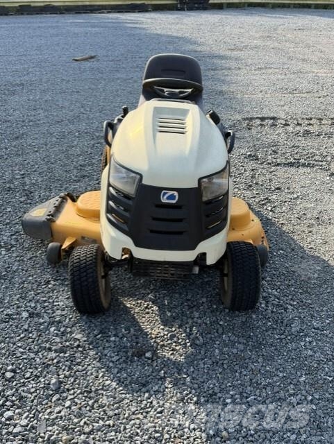 Cub Cadet LTX1050 Päältäajettavat ruohonleikkurit