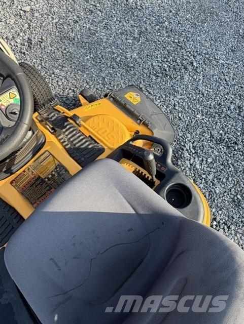 Cub Cadet LTX1050 Päältäajettavat ruohonleikkurit