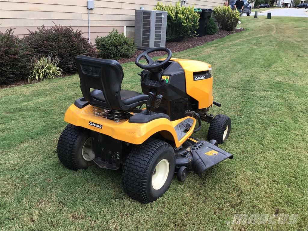 Cub Cadet XT1 Enduro ركوب الحشائش