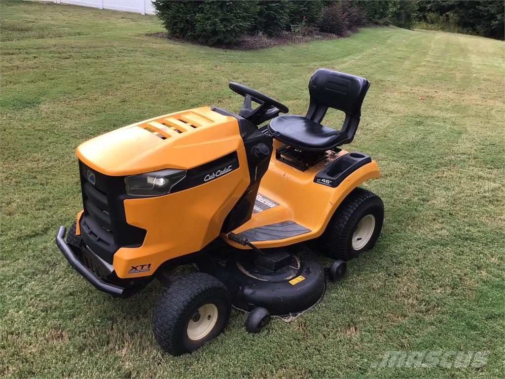Cub Cadet XT1 Enduro ركوب الحشائش