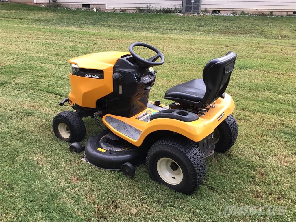 Cub Cadet XT1 Enduro ركوب الحشائش