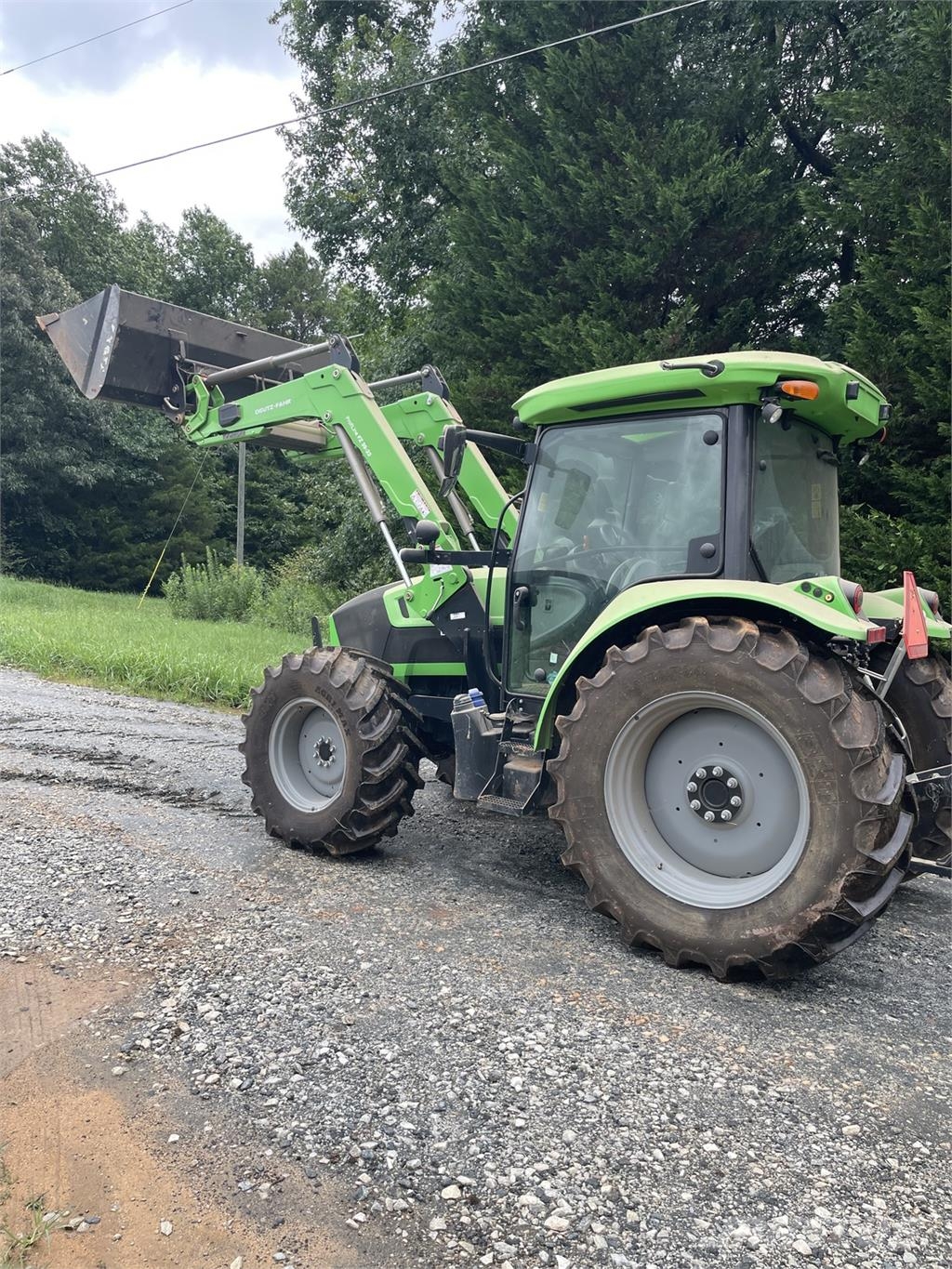 Deutz Fahr 5120G جرارات مدمجة