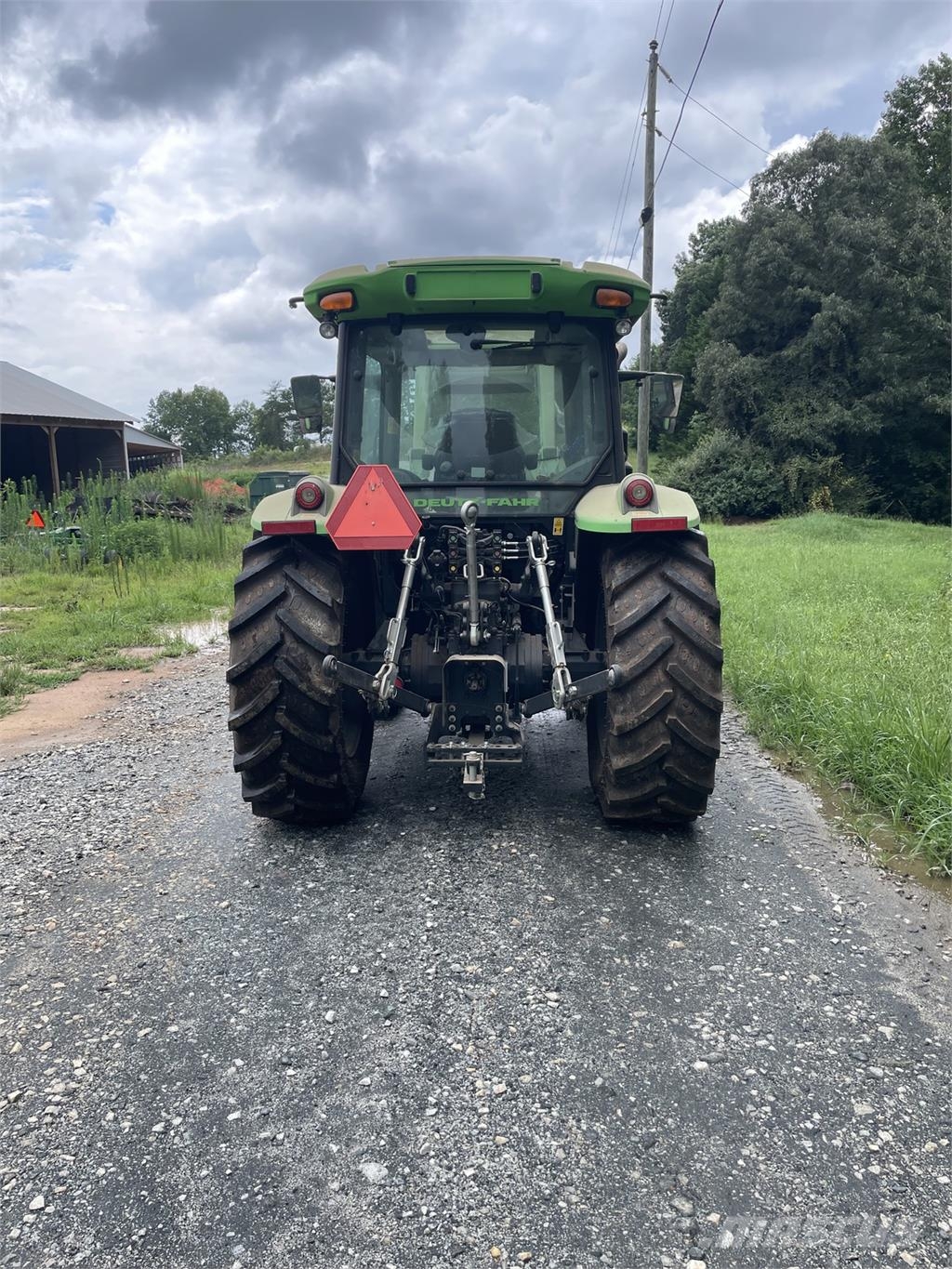 Deutz Fahr 5120G جرارات مدمجة