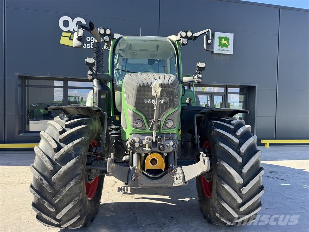 Fendt 716 الجرارات