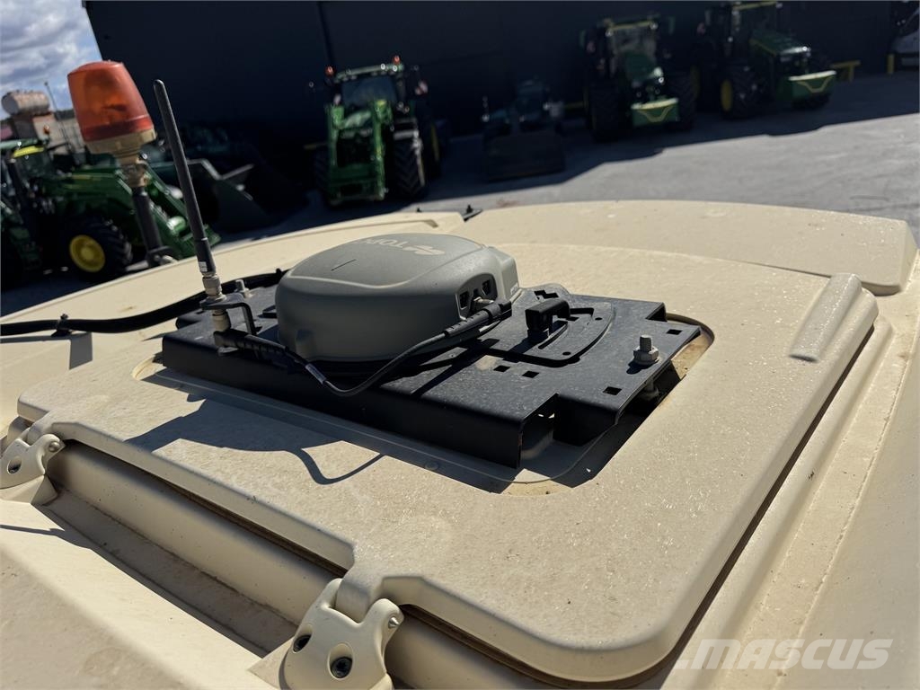 Fendt 716 الجرارات