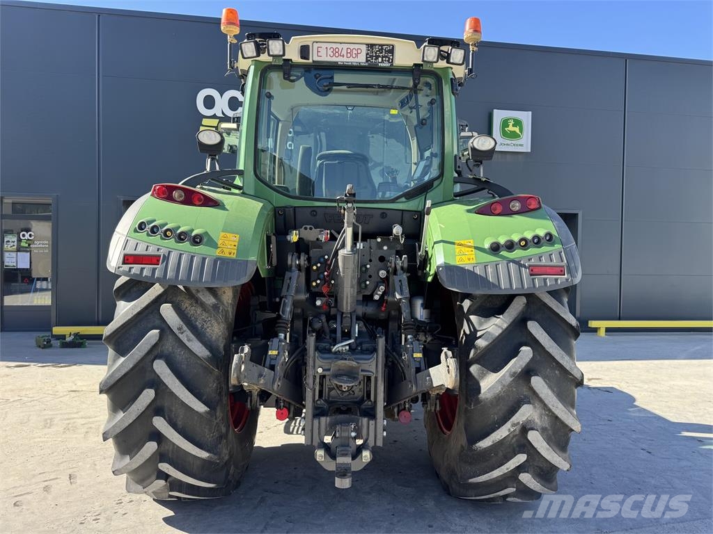 Fendt 716 الجرارات