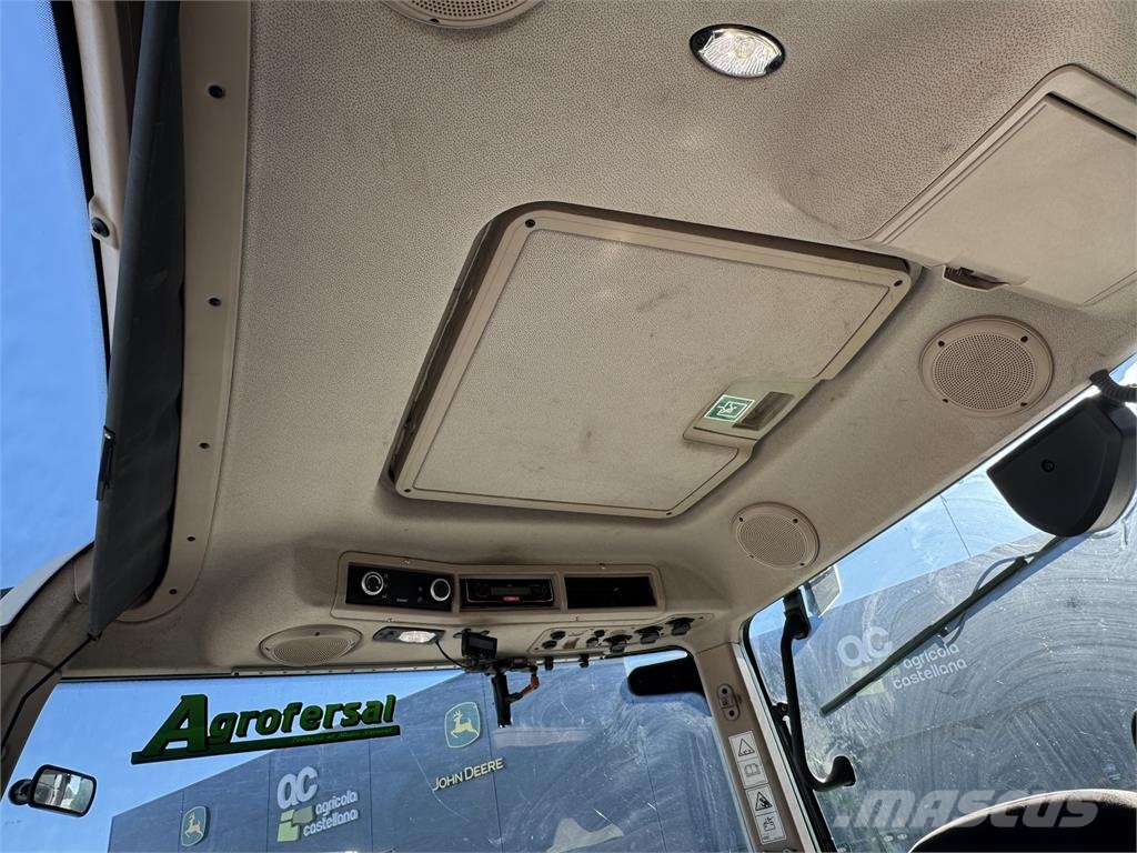Fendt 718 الجرارات