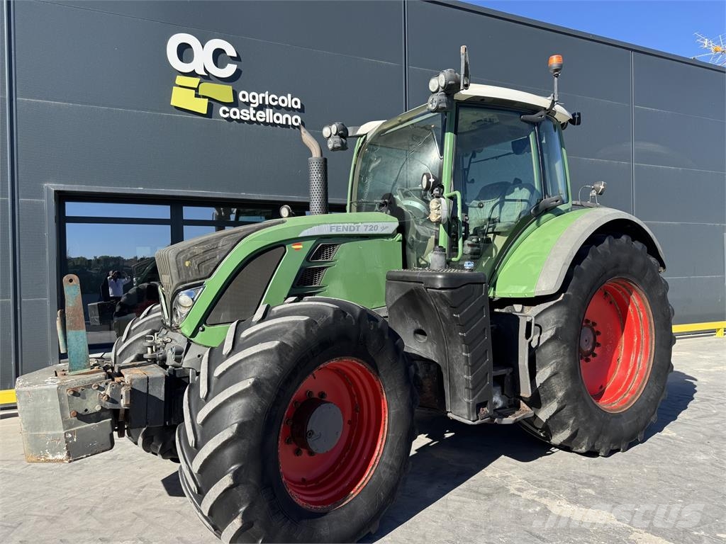 Fendt 720 الجرارات