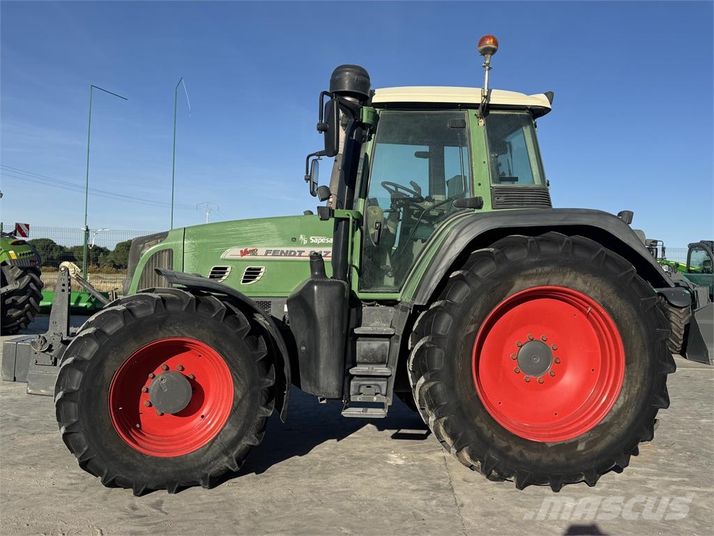 Fendt 817 الجرارات