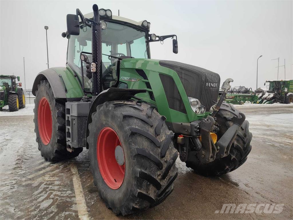 Fendt 828 Tractors