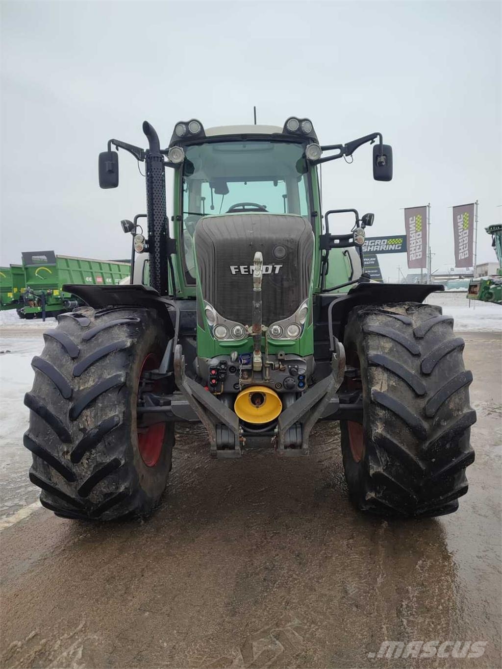 Fendt 828 Tractors