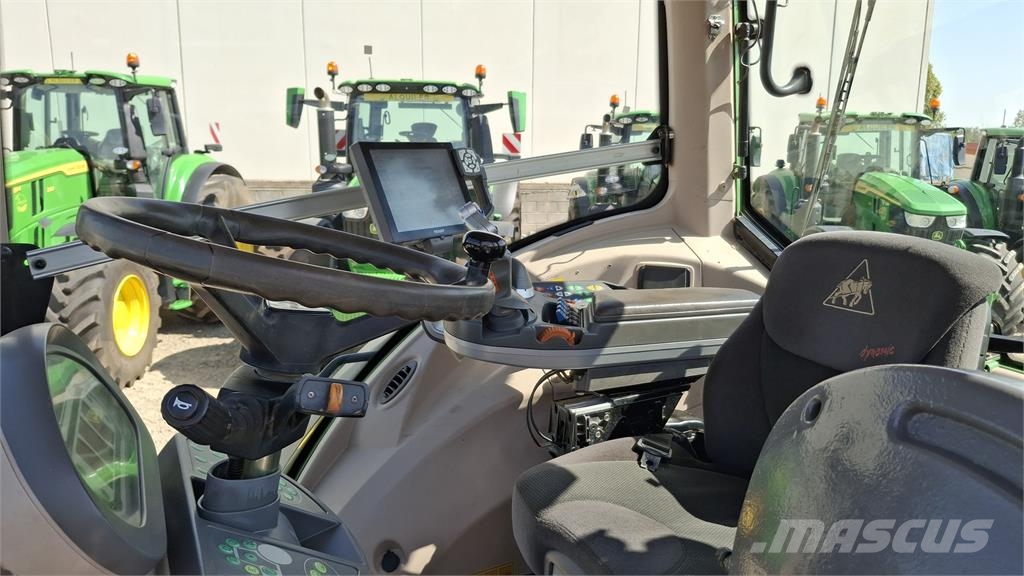 Fendt 939 Tractors