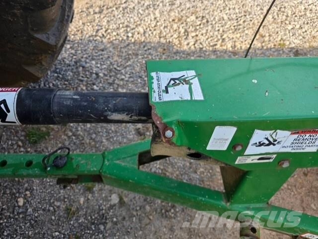 Frontier MS1112 معدات توزيع السماد العضوي