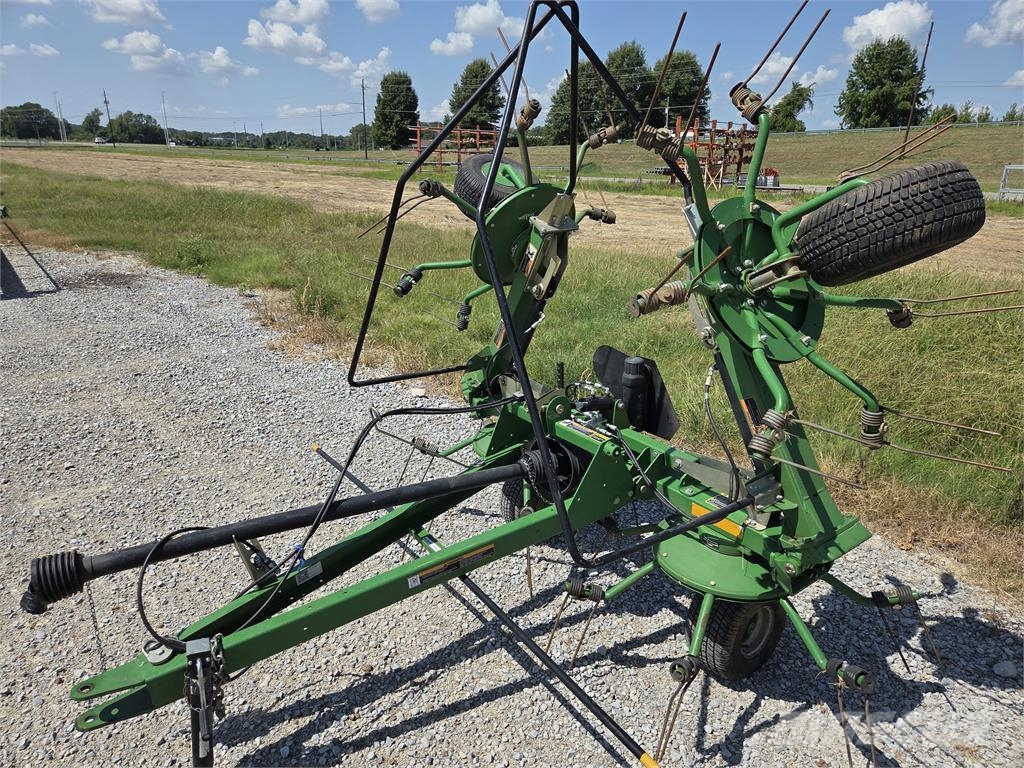 Frontier TD3418 耙與翻草機