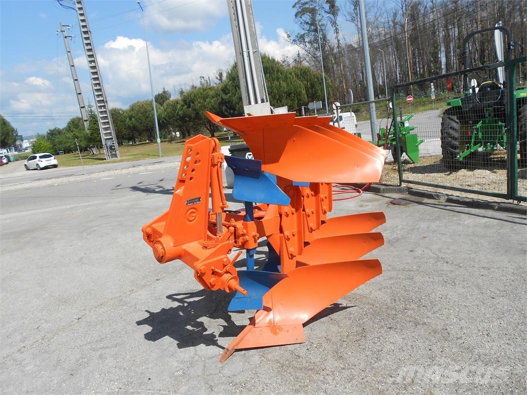 Galucho CH3-14HC/R Reversible ploughs